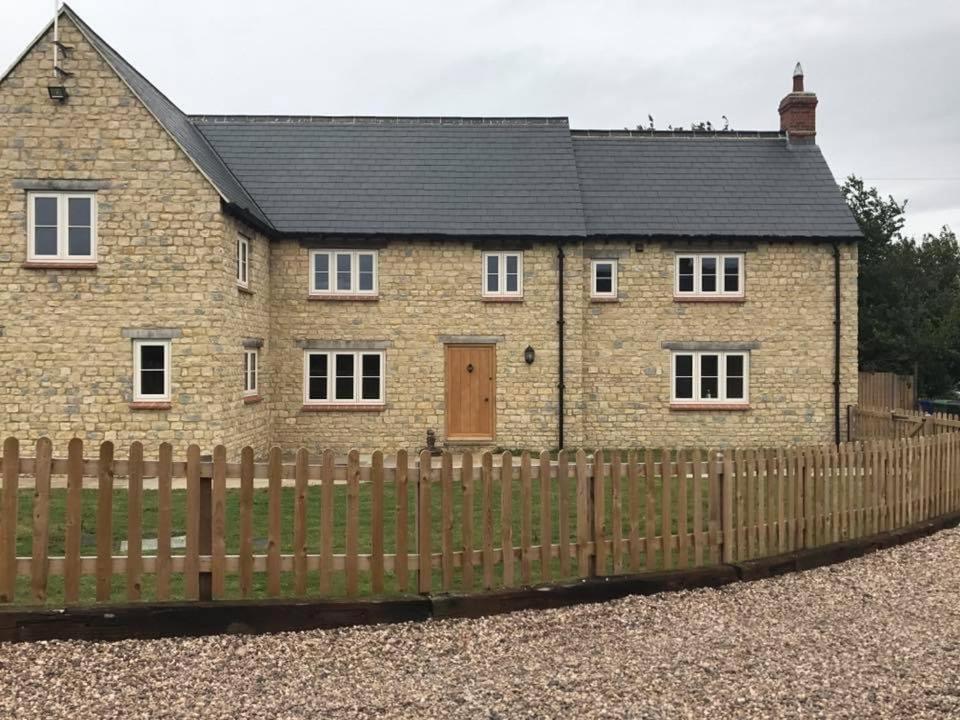 Denbrae Leilighet Brackley  Eksteriør bilde